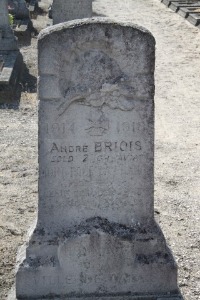 Calais Southern Cemetery - Briois, Andre