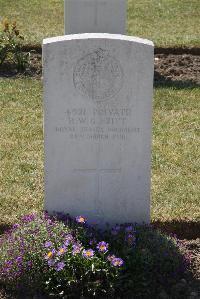 Calais Southern Cemetery - Britt, H W G