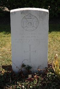 Calais Southern Cemetery - Brown, James Douglas