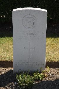 Calais Southern Cemetery - Buck, William H.