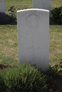 Calais Southern Cemetery - Campbell, G