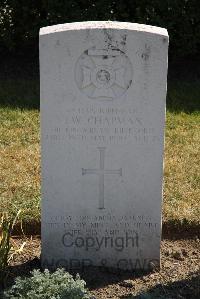 Calais Southern Cemetery - Chapman, James Walter