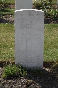 Calais Southern Cemetery - Chatten, Herbert Benjamin