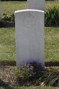 Calais Southern Cemetery - Cheshire, Arthur