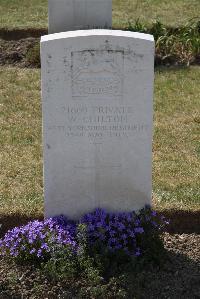 Calais Southern Cemetery - Chilton, Wilfred