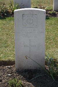 Calais Southern Cemetery - Cook, Percy George