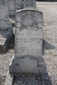 Calais Southern Cemetery - Daquin, Auguste