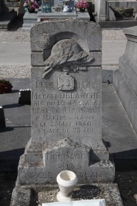 Calais Southern Cemetery - Delanche, Marcel