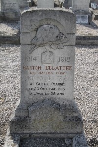 Calais Southern Cemetery - Delattre, Gaston