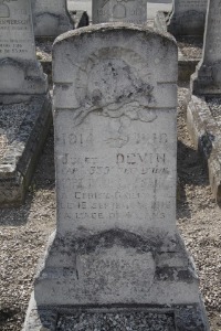 Calais Southern Cemetery - Devin, Jules