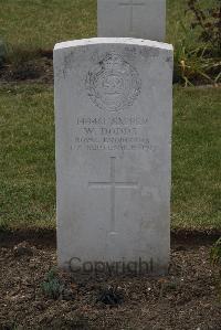 Calais Southern Cemetery - Dodds, W