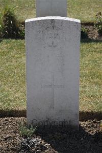 Calais Southern Cemetery - Gadsdon, H H