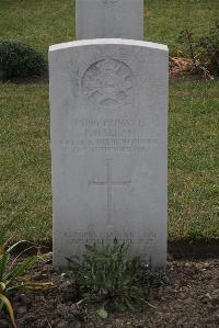 Calais Southern Cemetery - Hallam, John