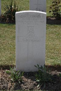 Calais Southern Cemetery - Halligan, E