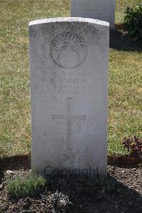 Calais Southern Cemetery - Hamblin, Robert