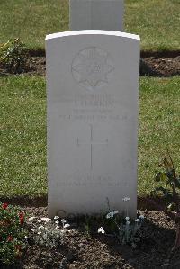 Calais Southern Cemetery - Harkin, J