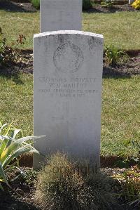 Calais Southern Cemetery - Hautot, W M