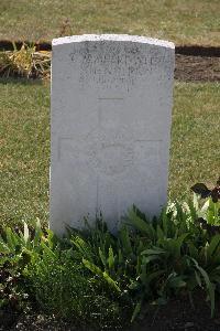 Calais Southern Cemetery - Headifen, Leonard