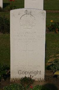 Calais Southern Cemetery - Hills, George Robert