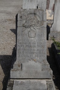 Calais Southern Cemetery - Huyghes, Edmond