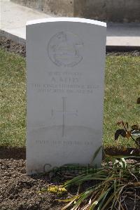 Calais Southern Cemetery - Kelly, Alfred