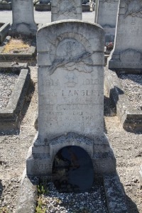 Calais Southern Cemetery - Langlet, Louis