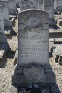 Calais Southern Cemetery - Laurier, Maurice