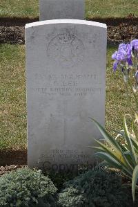 Calais Southern Cemetery - Lee, George