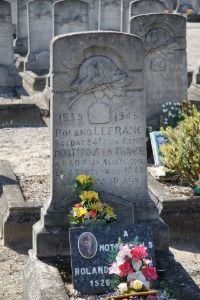 Calais Southern Cemetery - Lefranc, Roland