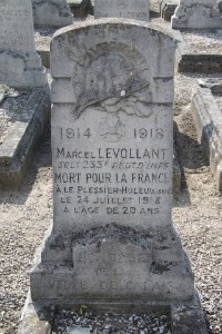 Calais Southern Cemetery - Levollant, Marcel