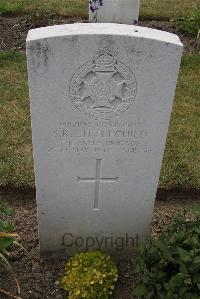 Calais Southern Cemetery - Littlechild, Stanley Richard