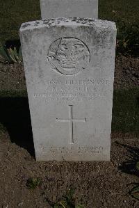 Calais Southern Cemetery - Mallalieu, Joseph