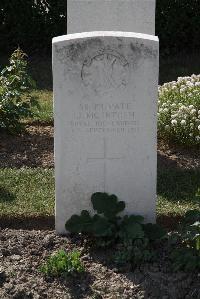 Calais Southern Cemetery - McIntosh, J