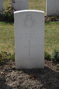 Calais Southern Cemetery - Medhurst, Frederick Neal