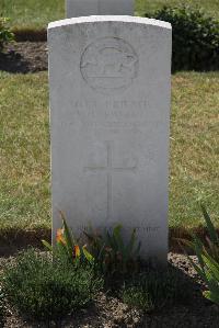 Calais Southern Cemetery - Newbery, W H