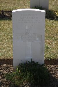 Calais Southern Cemetery - Parnham, Cecil