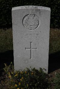 Calais Southern Cemetery - Philip, George Paxton