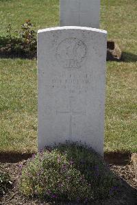 Calais Southern Cemetery - Poulain, Harold Rene