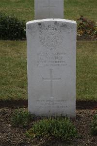 Calais Southern Cemetery - Powner, Edgar