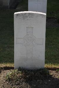 Calais Southern Cemetery - Quigley, Timothy