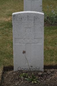 Calais Southern Cemetery - Ring, George Ernest