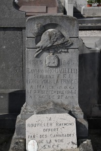 Calais Southern Cemetery - Rouviller, Raymond