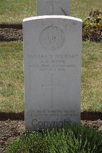 Calais Southern Cemetery - Rowe, Alfred Ernest