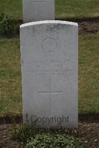 Calais Southern Cemetery - Scott Of Gala, Henry J. Alexander Makdougall