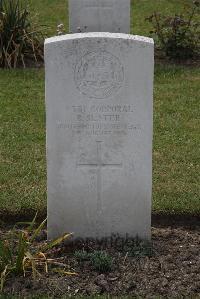 Calais Southern Cemetery - Slater, R