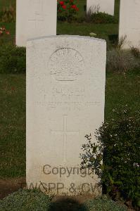 Calais Southern Cemetery - Smeed, Leonard Arthur