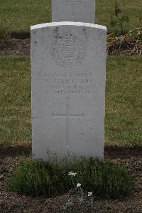 Calais Southern Cemetery - Strickland, William