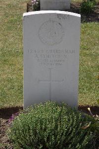 Calais Southern Cemetery - Symington, Andrew