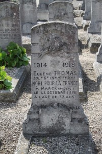 Calais Southern Cemetery - Thomas, Eugene