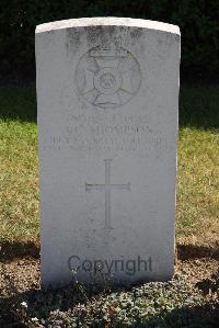 Calais Southern Cemetery - Thompson, Alfred Charles